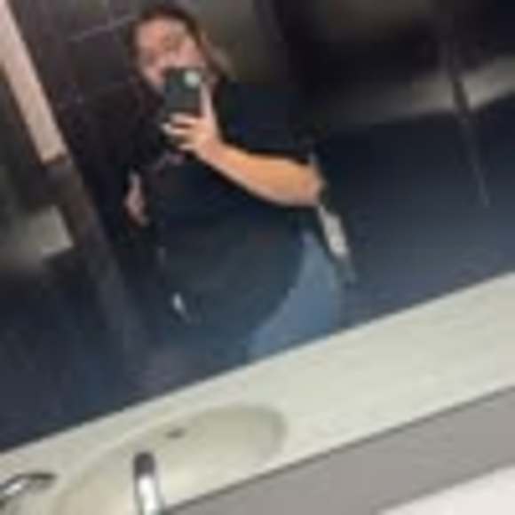 Meet your Posher, Sugg - Picture 1 of 1